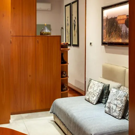 Giardino Segreto - History And Design Appartement