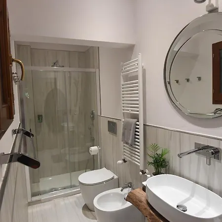 Giardino Segreto - History And Design Bolonia
