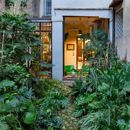 公寓 Giardino Segreto - History And Design *
